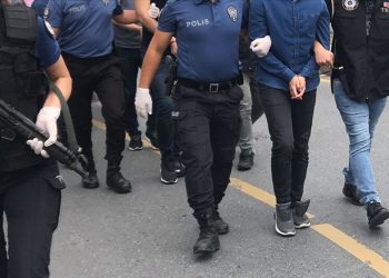 Antalya Büyükşehir Belediyesi’ndeki rüşvet soruşturmasında 15 şüpheli adliyede