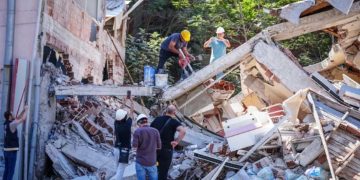 Balıkesir’de yıkılan binanın müteahhidi gözaltına alındı