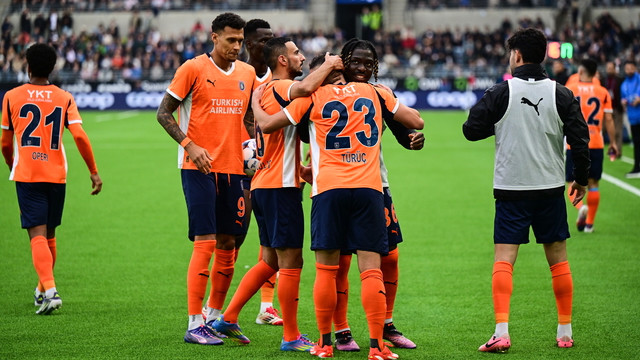 Başakşehir avantajı kaptı