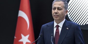 Çanakkale’deki orman yangını kontrol altına alındı