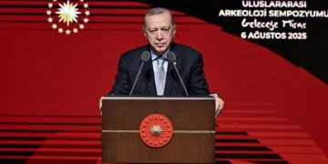 Erdoğan: Kazı çalışmalarının süresini 12 aya çıkardık