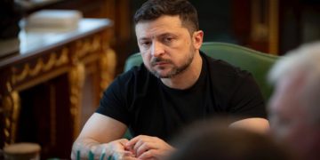 Zelenskiy: Acil bir ateşkes olmasını umuyoruz