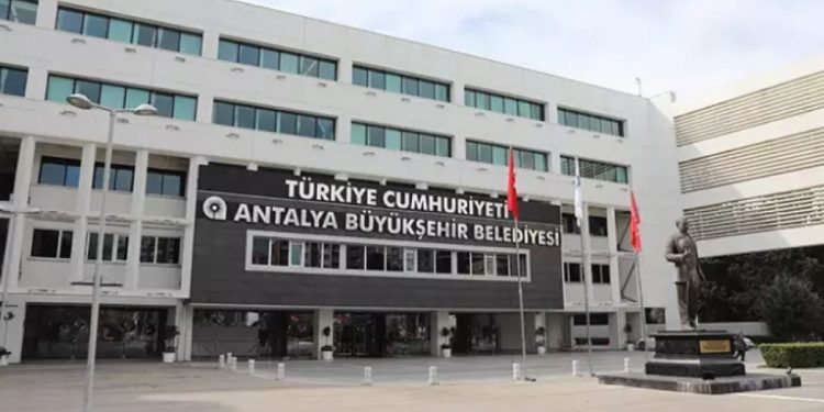 Antalyaspor Derneği’ne operasyon: 20 kişi için gözaltı kararı