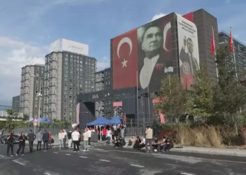 CHP, İstanbul İl Başkanlığı’nı kapatma kararı aldı