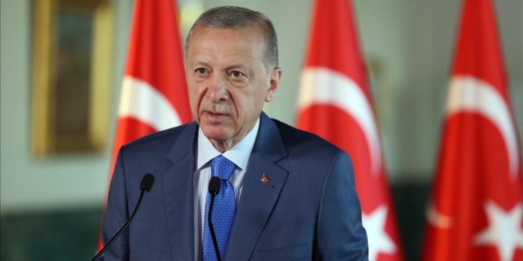 Cumhurbaşkanı Erdoğan, Preveze Deniz Zaferi’nin yıl dönümünü kutladı