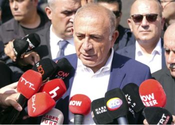 Gürsel Tekin: Görevimizin başındayız