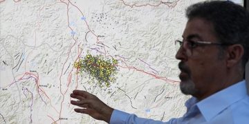 Sındırgı’daki depremler ölü fayları harekete geçirdi