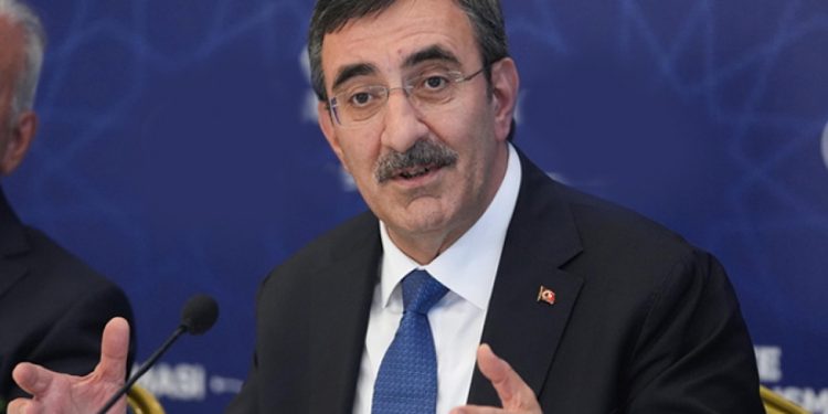 Yılmaz: Cari açık milli gelirin yüzde 1.4’üne inecek