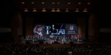 Beşiktaş yeni divan kurulu başkanını seçiyor