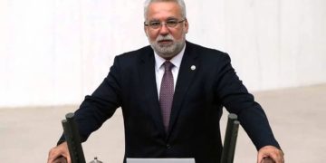 Eski AK Parti Milletvekili Hüseyin Kocabıyık gözaltına alındı