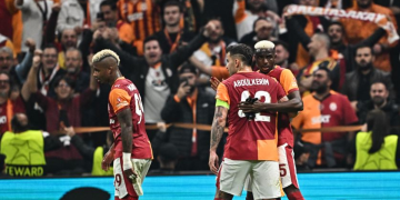 Galatasaray kasasını doldurdu