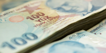 Türk lirasında değer kaybı riski!