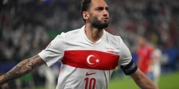 İspanya maçında Hakan Çalhanoğlu forma giyemeyecek
