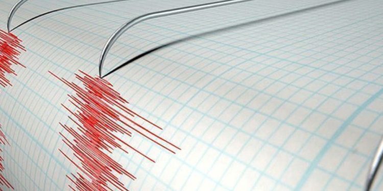 Sındırgı’da 4,5’lik yeni deprem