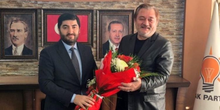 AK Parti Etimesgut İlçe Başkanlığı’nda görev değişimi