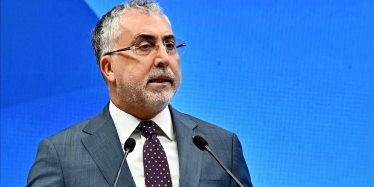 Bakan Işıkhan’dan asgari ücret için ‘rakam’ açıklaması