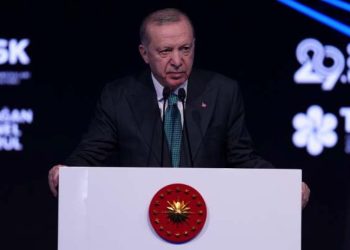 Erdoğan: TİSK elini taşın altına koymalı