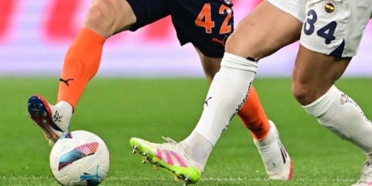 Fenerbahçe bugün RAMS Başakşehir’le karşılaşacak