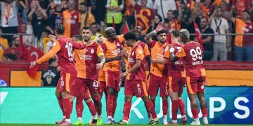 Lider Galatasaray, Antalyaspor ile deplasmanda karşılaşacak