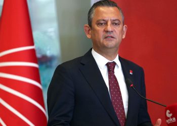 Özgür Özel açıkladı: İBB soruşturmasında o gizli tanık ifadesini geri çekti