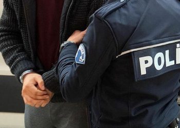 Uyuşturucu soruşturmasında 2 kişi hakkında yakalama kararı