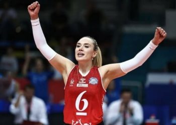 İBB soruşturması: Eski milli voleybolcu Derya Çayırgan gözaltında