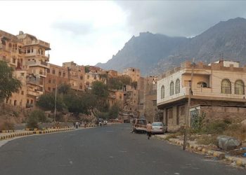 Yemen’in doğusunda dengeler değişirken Geçiş Koseyi “geçiş süreci” ilan etti