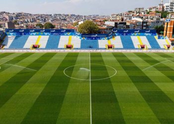 Kayyum atanan Kasımpaşa satıldı: Yeni sahibi Kazancı Holding