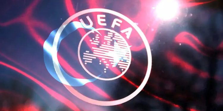 UEFA Türk futbolunun fotoğrafını çekti!