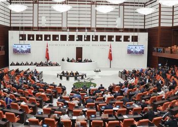 Meclis’te kritik ‘savaş’ zirvesi başladı